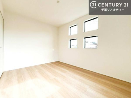 �q������ �|���o�������Ȃ��������́A���q�l�̂������Ƃ��Ă����S�ł��I
���[�X�y�[�X���[�����Ă���̂ŎU�炩�������������T�b�ƕЕt�����܂��I