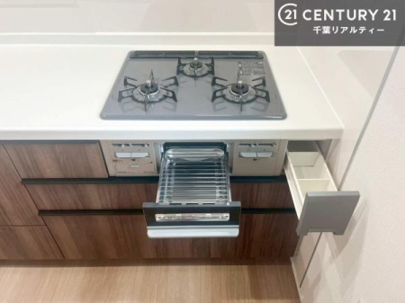 �L�b�`�� �R�����͎O������̂ł������̓����i�s���ł��܂��B
�������O�����t���ł��B�����X�y�[�X���L�X���Ă���׍�Ƃ����₷���I�g�����肪�ǂ��V�X�e���L�b�`���ł��I
