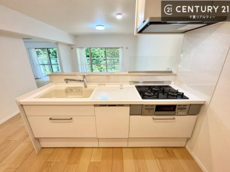 �L�b�`�� ���[�X�y�[�X���L�x�ŁA�����X�y�[�X���X�b�L���ƕЕt���Ђ�`�����p�ł��܂��I
���K�ɍ�Ƃ��ł��܂��I�����̗���������܂��I