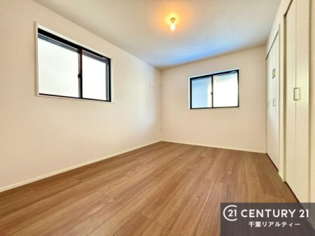 �Q�� 2�ʍ̌��Ŗ��邭���ʂ��̗ǂ�6.2���̗m���́A�������������͋C�̒��ł������x�߂�Q���Ƃ��Ă������߂ł��B