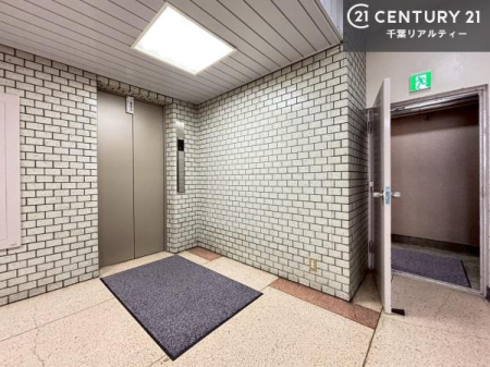 ���̑����p�� �G���x�[�^�[�����ŁA���X�̈ړ������K�B
�����̓��₨�ו��̑������ł��A�X���[�Y�ɂ��A��������܂��I