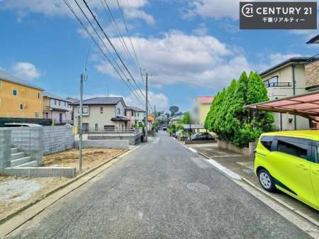 �O�ʓ��H�܂ތ��n�ʐ^ ���ӊ���A���q�l�̂���]�ɍ������������ꏏ�ɂ��ē���v���܂��B�Z��[���A�h�o�C�U�[�ɂ�邲���k������܂��B���Ђ͂��₢���킹�ɑ��Ή����܂��I���҂������܂���I
