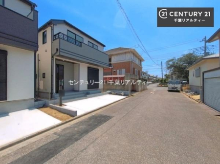 �O�ʓ��H�܂ތ��n�ʐ^ �u���̕����C�ɂȂ�I�v�u�������Ăǂ�ȏ��H�v�u�����Əڂ����m�肽���I�v�Ǝv������A���C�y�ɂ����k���������B