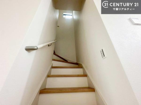 ���̑����� �y���n�̔���J�Ò��z�K�i�͖��邭�萠������Ă��܂��I���q�l�₲�N�z�̕������S���Ă����p�����܂��ˁI