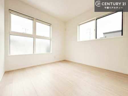 �m�� 2�ʍ̌����m�ۂ������邢�����́A���ʂ����ǂ��A���邭��ϋ��S�n�̗ǂ���ԂƂȂ��Ă���܂��B�����b�N�X���ĉ߂�����S�n�̗ǂ��������ł��I