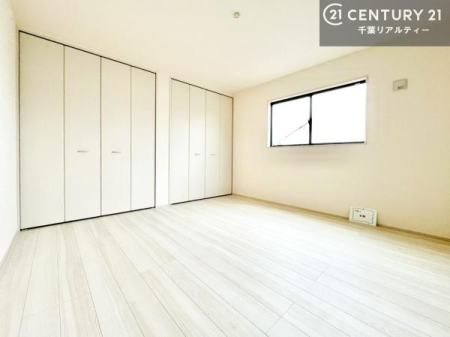 �Q�� ���[�͂̂���m���ł��B����������������L�X�Ǝg���ċC�������ǂ��ł��I
�L���C�Ȗ��邢�������ŉ߂����̂́A�X�ɂ̂�т�������ł��܂��ˁI