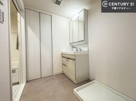 ���ʑ�E���ʏ� �g�Ȃ�𐮂�����ʏ��́A���������厖�ł��I������̐������̂��镵�͋C�����o�I�C�����悭���g�����������܂��B