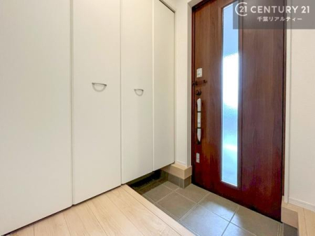 ���� ���֎��[���[�����Ă���̂ŁA���֎��肪�X�b�L���Еt�����q���ɌC�̒u����ɍ���܂���I�i�{�H��j