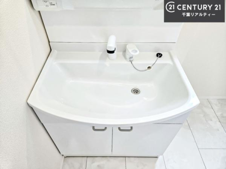 ���ʑ�E���ʏ� �[�����ʑ�{�E���́A�������˂ɂ����̂ł�����ꂪ�y�X�I���������ۂĂ܂��I
�L���C�Ȑ��ʏ��Ŏ��������̃��`�x�[�V�������オ��܂��ˁI