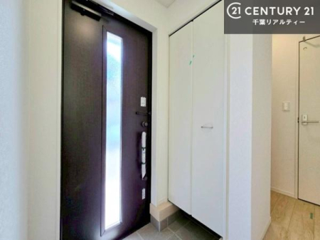 ���� ���֎��[���[�����Ă���̂ŁA���֎��肪�X�b�L���Еt�����q���ɌC�̒u����ɍ���܂���I