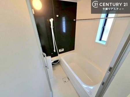 ���� �L�X�o�X�ň���̔������t���b�V���B�����L�΂���̂ŁA�����ɂ��������ƐZ����܂��ˁI�����̃o�X�^�C�����y���݂ɂȂ�܂��B