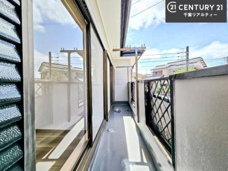 �o���R�j�[ �z������̗ǂ��o���R�j�[�ŁA�����󕨂��悭���������ł��ˁI
���V�C�̗ǂ����ɂ̓o���R�j�[�֏o�ă��t���b�V������̂��C�����悳�����ł��B