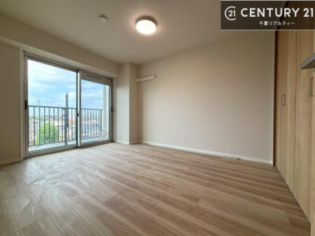 �Q�� �o���R�j�[�ɖʂ��Ă���m���ł��B���邭�����肪����A���C����������ł��܂��I���N���āA�O�ɏo�Ĕw�L�т����[�ċz�����ǂ������}������邱�Ƃ��ł��܂��B