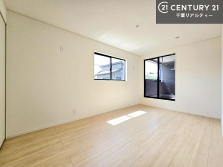 �Q�� �o���R�j�[�ɖʂ��Ă���m���ł��B���邭�����肪����A���C����������ł��܂��I���N���āA�O�ɏo�Ĕw�L�т����[�ċz�����ǂ������}������邱�Ƃ��ł��܂��B