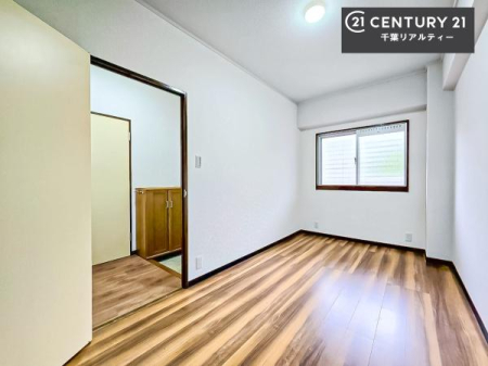 �Q�� �D���������������ޗm���́A���̖ڊo�߂��C�������ǂ������ł��ˁB���������Ԃ��������Ɖ߂������Ƃ��ł��܂��B�D�����F�����̃t���[�����O���ǂ�ȉƋ�ɂ��}�b�`���܂��I