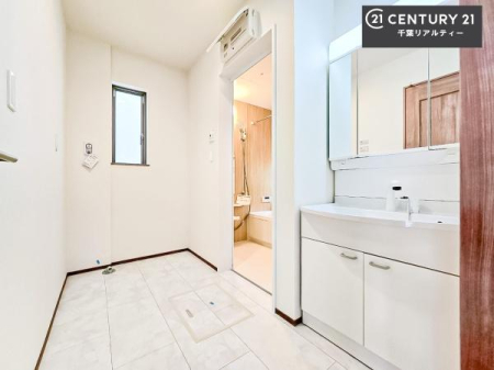 ���ʑ�E���ʏ� �����t���̖��邢���ʎ��ł��I���C�������ɓ���ւ����ł��Đ����ɕۂ��Ƃ��ł��܂��I���R�����������ނ̂ł����ς̎d�オ����ǂ��Ȃ�܂��ˁI