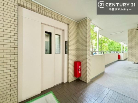 ���̑����p�� �G���x�[�^�[�����ŁA���X�̈ړ������K�B
�����̓��₨�ו��̑������ł��A�X���[�Y�ɂ��A��������܂��I
