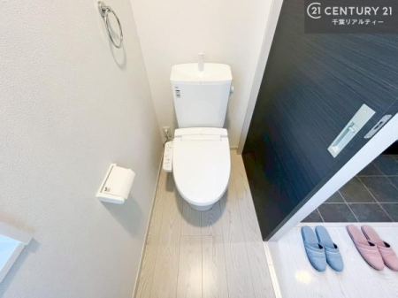 �g�C�� �������֍��ɂ��A�~��͕֍����g�����ł���̂ŗ₽���֍��ɍ��炸�ɍςފ������d�l�ł��I�V���v���ȃJ���[����Ƃ��Ă���̂ŁA������ꂪ���₷���ł��B