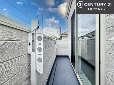 �o���R�j�[ �z������̗ǂ��o���R�j�[�ŁA�����󕨂��悭���������ł��ˁI
���V�C�̗ǂ����ɂ̓o���R�j�[�֏o�ă��t���b�V������̂��C�����悳�����ł��B