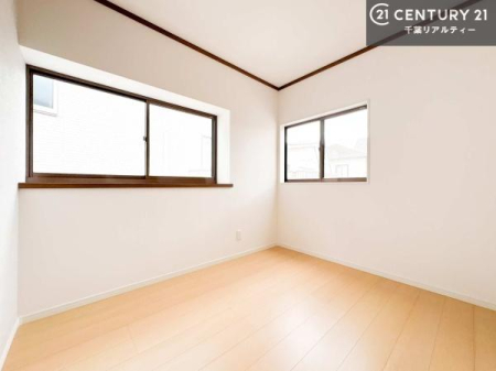 �q������ 2�ʍ̌����m�ۂ������邢�����́A���ʂ����ǂ��A���邭��ϋ��S�n�̗ǂ���ԂƂȂ��Ă���܂��B�����b�N�X���ĉ߂�����S�n�̗ǂ��������ł��I