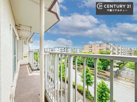 �o���R�j�[ �z������̗ǂ��o���R�j�[�ŁA�����󕨂��悭���������ł��ˁI
���V�C�̗ǂ����ɂ̓o���R�j�[�֏o�ă��t���b�V������̂��C�����悳�����ł��B