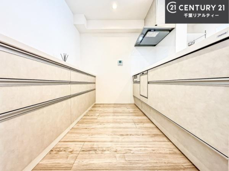 �L�b�`�� ���[�X�y�[�X���L�x�ŁA�����X�y�[�X���X�b�L���ƕЕt���Ђ�`�����p�ł��܂��I
���K�ɍ�Ƃ��ł��܂��I�����̗���������܂��I