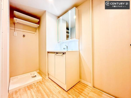���ʑ�E���ʏ� �g�Ȃ�𐮂�����ʏ��́A���������厖�ł��I������̐������̂��镵�͋C�����o�I�C�����悭���g�����������܂��B