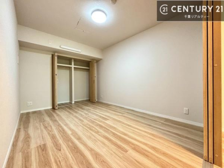 �q������ ���[�͂̂���m���ł��B����������������L�X�Ǝg���ċC�������ǂ��ł��I
�L���C�Ȗ��邢�������ŉ߂����̂́A�X�ɂ̂�т�������ł��܂��ˁI