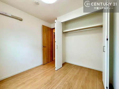 �m�� ���[�X�y�[�X�����Ă��܂��I�������X�b�L�����ڂ��鎖���ł��܂��ˁB
�Ƌ��I�΂Ȃ��V���v���ȃf�U�C���ׁ̈A�Ƌ��I�΂����C�ɓ���̋�ԍ�肪�ł������ł��ˁB