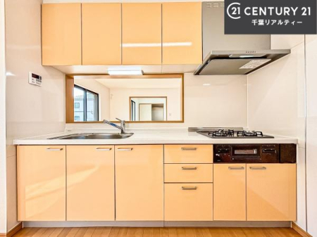 �L�b�`�� ���[�X�y�[�X���L�x�ŁA�����X�y�[�X���X�b�L���ƕЕt���Ђ�`�����p�ł��܂��I
���K�ɍ�Ƃ��ł��܂��I�����̗���������܂��I
