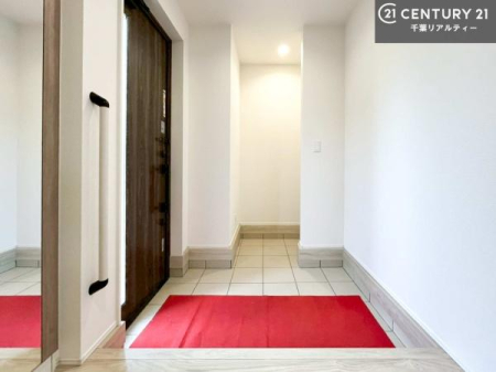 ���� ���ċA���Ă��Ă��A�������܁I�����������Ȃ�A�D�����}������Ă�����ԂɂȂ��Ă��܂��B
���邭��������錺�ւł��I