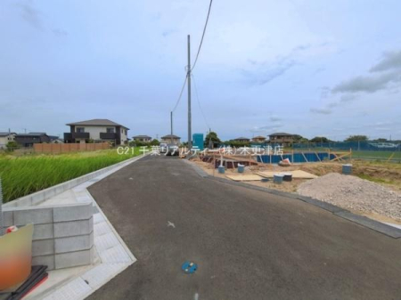 �O�ʓ��H�܂ތ��n�ʐ^ ���ӊ���A���q�l�̂���]�ɍ������������ꏏ�ɂ��ē���v���܂��B�Z��[���A�h�o�C�U�[�ɂ�邲���k������܂��B���Ђ͂��₢���킹�ɑ��Ή����܂��I���҂������܂���I