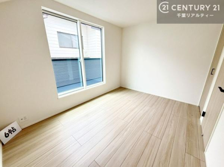 �m�� �o���R�j�[�ɖʂ��Ă���m���ł��B���邭�����肪����A���C����������ł��܂��I