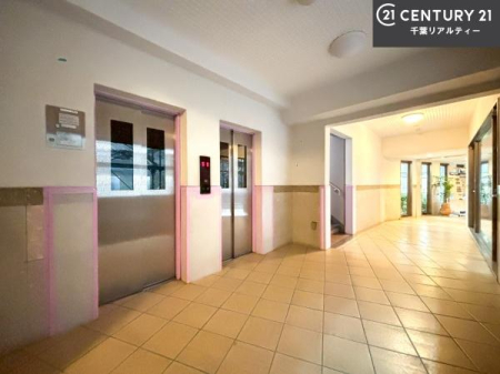 ���̑����p�� �G���x�[�^�[�����ŁA���X�̈ړ������K�B
�����̓��₨�ו��̑������ł��A�X���[�Y�ɂ��A��������܂��I
