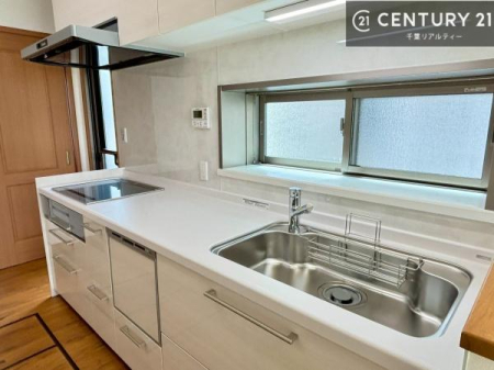 �L�b�`�� ���[�X�y�[�X���L�x�ŁA�����X�y�[�X���X�b�L���ƕЕt���Ђ�`�����p�ł��܂��I
���K�ɍ�Ƃ��ł��܂��I�����̗���������܂��I