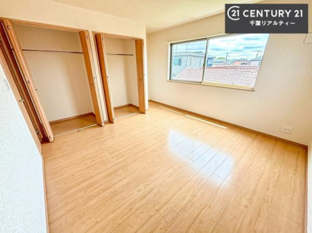 �q������ ���[�͂̂���m���ł��B����������������L�X�Ǝg���ċC�������ǂ��ł��I
�L���C�Ȗ��邢�������ŉ߂����̂́A�X�ɂ̂�т�������ł��܂��ˁI