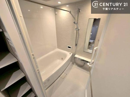 ���� �������������l�̕��͋C�̃o�X���[���́A�����o�Ă��ăo�X�^�C�����[���I
���d���撣���Ă��邲�J���ɂ��D�݂̓����̓����܂����āA�y����ł݂Ă͂������ł��傤���H