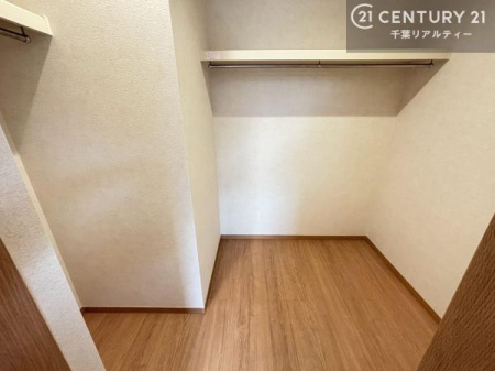 ���[ �E�H�[�N�C���N���[�[�b�g�t���ł��B��������̂��m���Ȃǂ����[���Ă��������ł��ˁI���ɂ���@�������ȂǋG�ߕ��̑傫�ȉƓd�����[�ł��܂��I