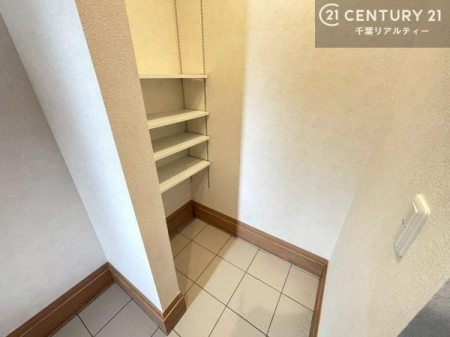 ���� �V���[�Y�C���N���[�N�t���ł��I�V���[�Y�����łȂ��x�r�[�J�[�A�A�E�g�h�A�p�i���X�b�L���ƕЕt�����܂��I