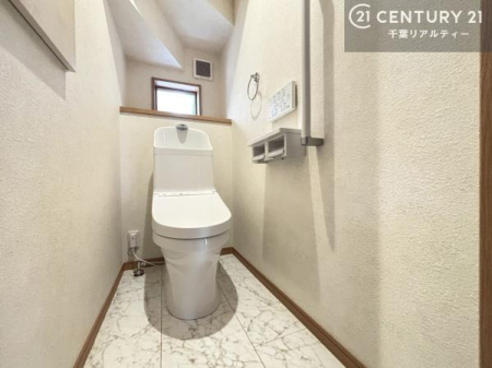 �g�C�� �������֍��ɂ��A�~��͕֍����g�����ł���̂ŗ₽���֍��ɍ��炸�ɍςފ������d�l�ł��I