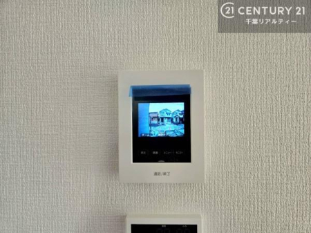 ���̑� TV���j�^�[�t�C���^�[�t�H���������B���K�҂̊���m�F���Ă���Ή��ł��邽�߁A�h�Ɩʂɂ��z�����ꂽ���S�̐ݔ��ł��B