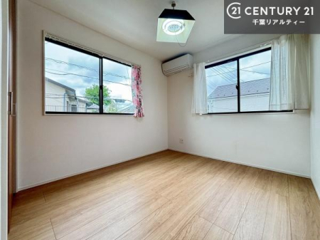 �q������ �|���o�������Ȃ��������́A���q�l�̂������Ƃ��Ă����S�ł��I
���[�X�y�[�X���[�����Ă���̂ŎU�炩�������������T�b�ƕЕt�����܂��I