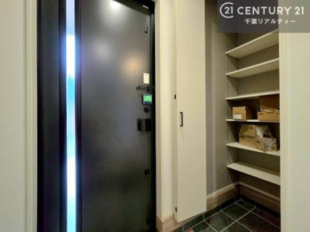 ���� ���ċA���Ă��Ă��A�������܁I�����������Ȃ�A�D�����}������Ă�����ԂɂȂ��Ă��܂��B
���邭��������錺�ւł��I