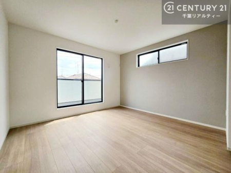 �Q�� �o���R�j�[�ɖʂ��Ă���m���ł��B���邭�����肪����A���C����������ł��܂��I���N���āA�O�ɏo�Ĕw�L�т����[�ċz�����ǂ������}������邱�Ƃ��ł��܂��B