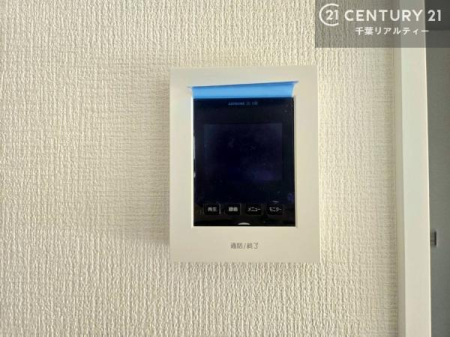 ���̑� TV���j�^�[�t�C���^�[�t�H���������B���K�҂̊���m�F���Ă���Ή��ł��邽�߁A�h�Ɩʂɂ��z�����ꂽ���S�̐ݔ��ł��B