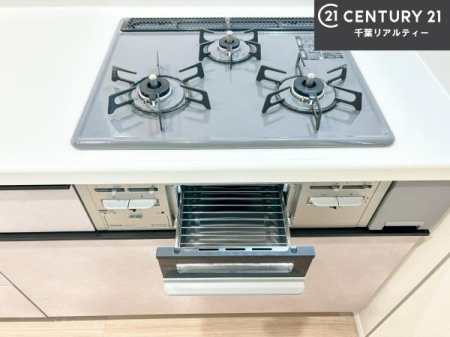 �L�b�`�� �R�����͎O������̂ł������̓����i�s���ł��܂��B
�������O�����t���ł��B�����X�y�[�X���L�X���Ă���׍�Ƃ����₷���I�g�����肪�ǂ��V�X�e���L�b�`���ł��I