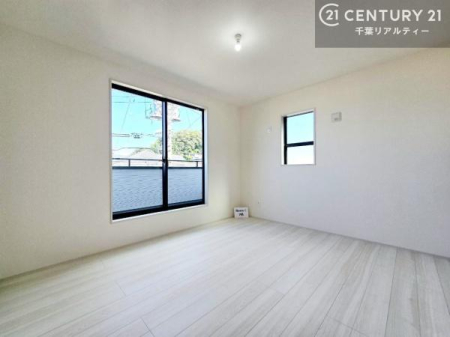 �Q�� �o���R�j�[�ɖʂ��Ă���m���ł��B���邭�����肪����A���C����������ł��܂��I���N���āA�O�ɏo�Ĕw�L�т����[�ċz�����ǂ������}������邱�Ƃ��ł��܂��B