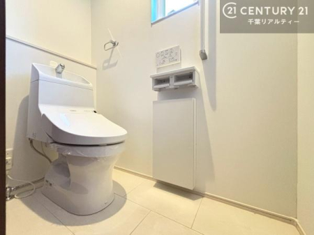 �g�C�� �����R�����삪�\�ȉ������֍���ݒu�B��������̓�����X���[�Y�ŁA�g������̗ǂ��d�l�ł��B