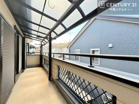 �o���R�j�[ �z������̗ǂ��o���R�j�[�ŁA�����󕨂��悭���������ł��ˁI
���V�C�̗ǂ����ɂ̓o���R�j�[�֏o�ă��t���b�V������̂��C�����悳�����ł��B