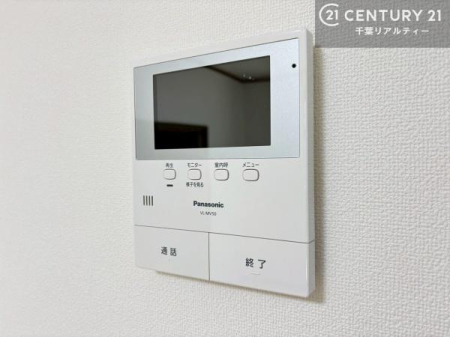 ���̑� TV���j�^�[�t�C���^�[�t�H���������B���K�҂̊���m�F���Ă���Ή��ł��邽�߁A�h�Ɩʂɂ��z�����ꂽ���S�̐ݔ��ł��B